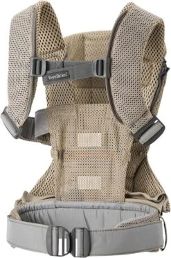 BabyBjörn Draagzak One Air - 3D Mesh - Grijs-beige 18 BabyBjörn Draagzak One Air - 3D Mesh - Grijs-beige -Aanbiedingen BIBS Winkel 800x1200 457