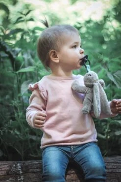 MijnNami Speenknuffel Konijntje Zonder Speen - Afneembaar Speentje - BPA Vrij 11 MijnNami Speenknuffel Konijntje Zonder Speen - Afneembaar Speentje - BPA Vrij -Aanbiedingen BIBS Winkel 800x1200 495