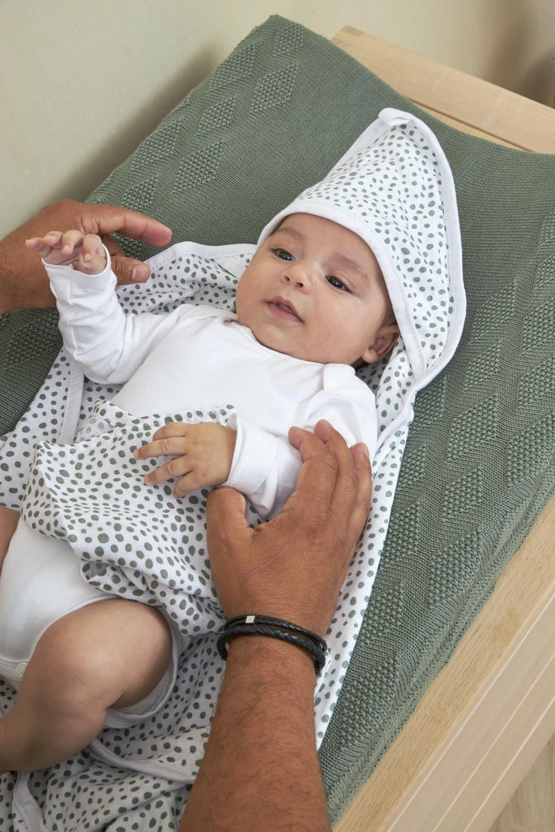 Meyco Badcape Basic Jersey/Cheetah 2-pack - Forest Green - 80x80cm 4 Meyco Badcape Basic Jersey/Cheetah 2-pack - Forest Green - 80x80cm - Afbeelding 4