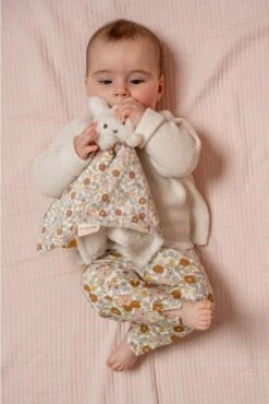 Nijntje X Little Dutch - Vintage Little Flower - Knuffeldoekje -Aanbiedingen BIBS Winkel 801x1200 56