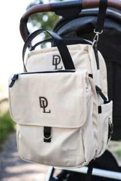 Deryan Luiertas Rugzak Met Verschoonmatje - Inclusief Flessenwarmhouder - Kinderwagenhaken En Isoleervak - Cream 14 Deryan Luiertas Rugzak Met Verschoonmatje - Inclusief Flessenwarmhouder - Kinderwagenhaken En Isoleervak - Cream -Aanbiedingen BIBS Winkel 804x1200 19
