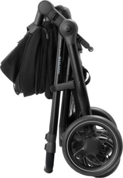 Maxi-Cosi Zelia³ Kinderwagen - Essential Black (zwart Frame + Zwart Leer) -Aanbiedingen BIBS Winkel 831x1200 19