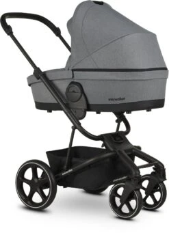 Easywalker Harvey 3 / Harvey³ Voordeelset Bestaande Uit Kinderwagen, Reiswieg, Voetenzak, Regenhoes Voor Zitting En Reiswieg, Hoes Voor De Reiswiegmatras - Kleur Fossil Grey -Aanbiedingen BIBS Winkel 870x1200 16