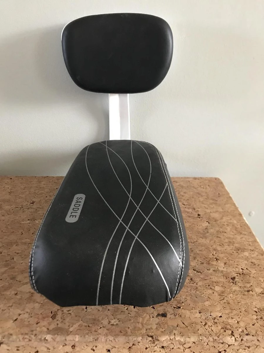 Fietsstoeltje Voor Op Bagagedrager - Zwart/Wit 2 Fietsstoeltje Voor Op Bagagedrager - Zwart/Wit - Afbeelding 2