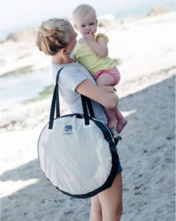 Deryan Peuter Luxe Campingbedje – Inclusief Zelfopblaasbare Matras - Cream 35 Deryan Peuter Luxe Campingbedje – Inclusief Zelfopblaasbare Matras - Cream -Aanbiedingen BIBS Winkel 955x1200 6