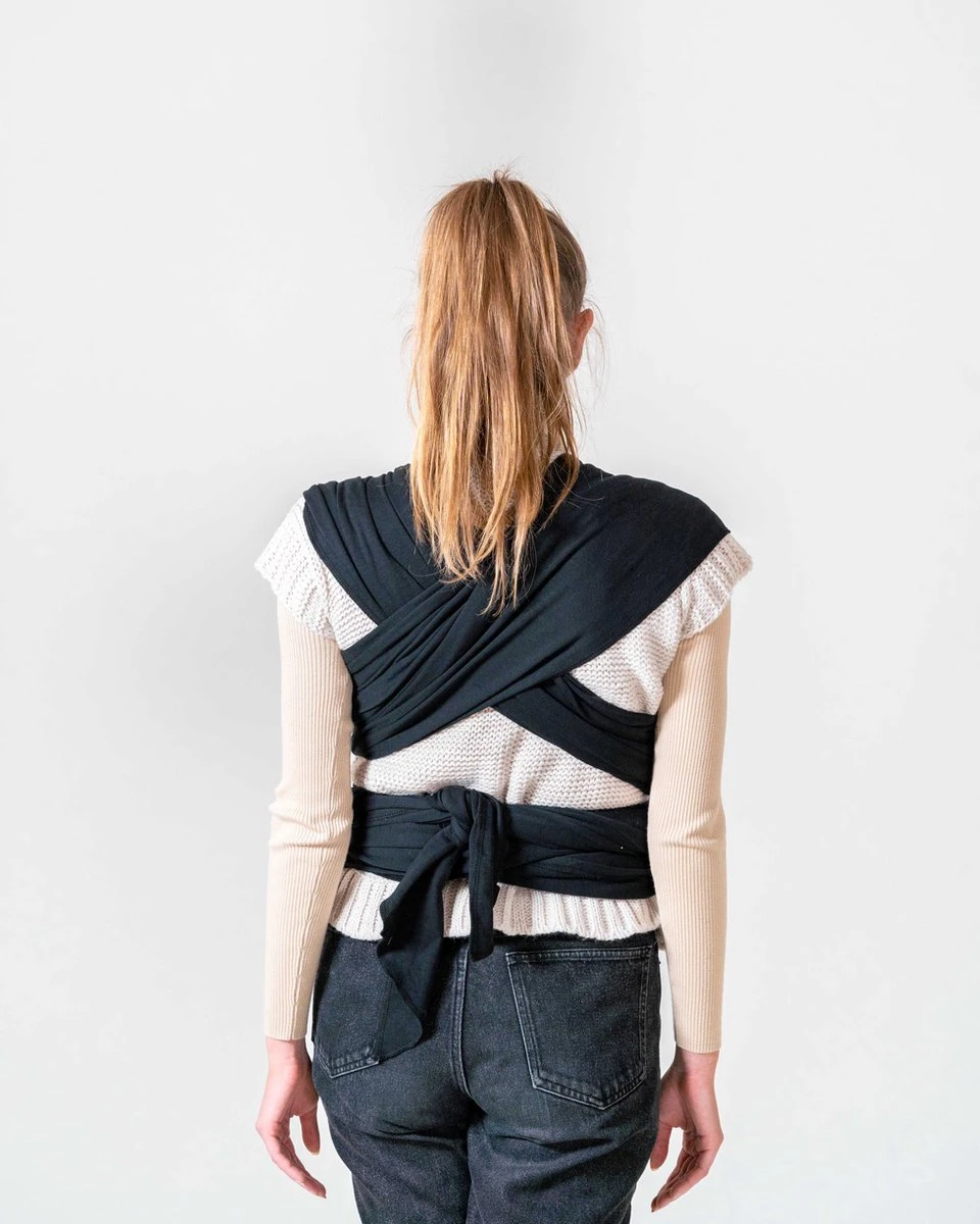 ByKay - Draagdoek - Rekbaar - Black - Maat M - Organic Katoen - Stretchy Wrap Deluxe - 3 Jaar - Buik - Heup 2 ByKay - Draagdoek - Rekbaar - Black - Maat M - Organic Katoen - Stretchy Wrap Deluxe - 3 Jaar - Buik - Heup - Afbeelding 2